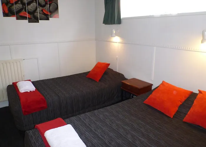 Fernleaf Motel